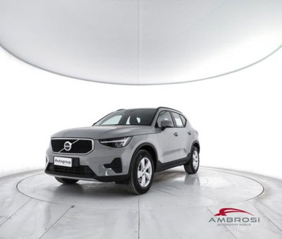 Volvo XC40 B3 automatico Essential del 2024 usata a Corciano