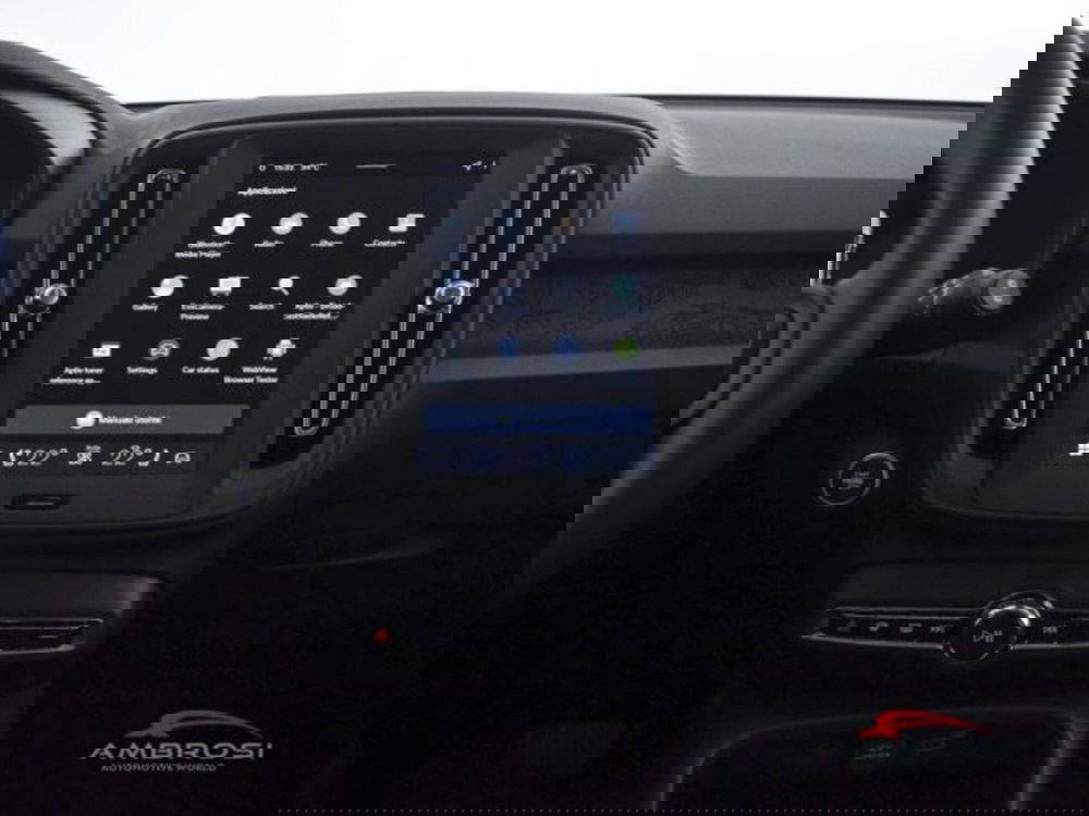 Volvo XC40 usata a Perugia (14)