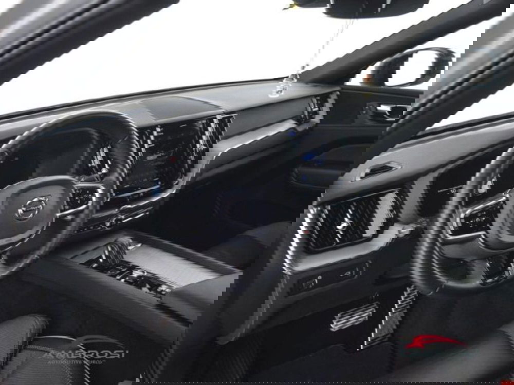 Volvo XC60 usata a Perugia (8)