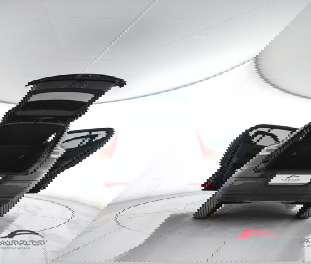 Volvo XC40 usata a Perugia (7)