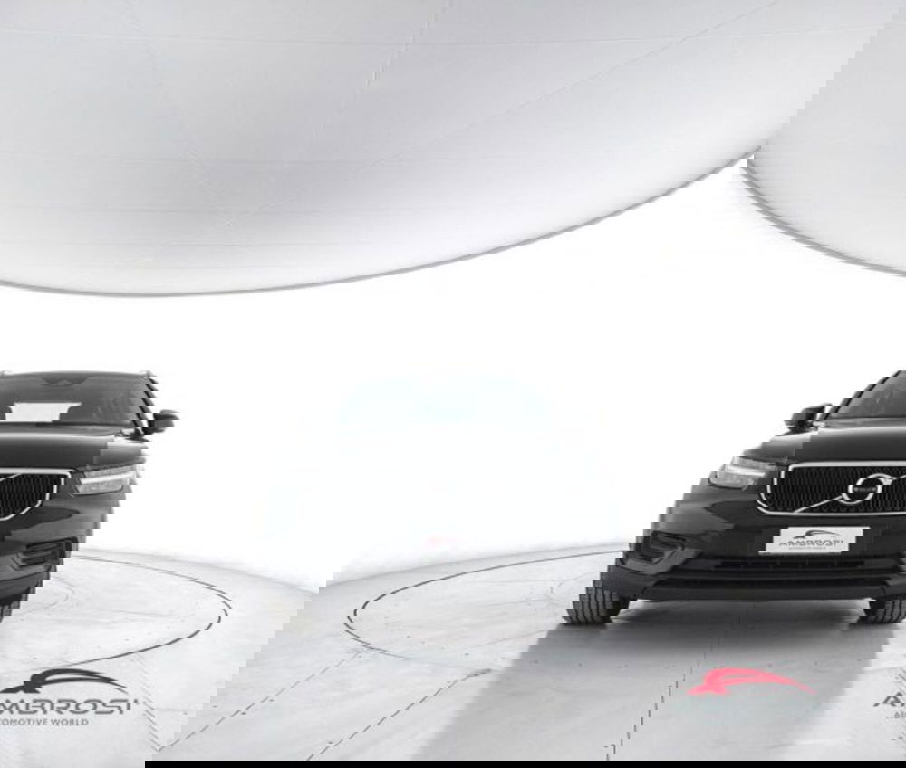 Volvo XC40 usata a Perugia (5)