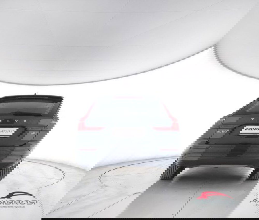 Volvo XC60 usata a Perugia (6)