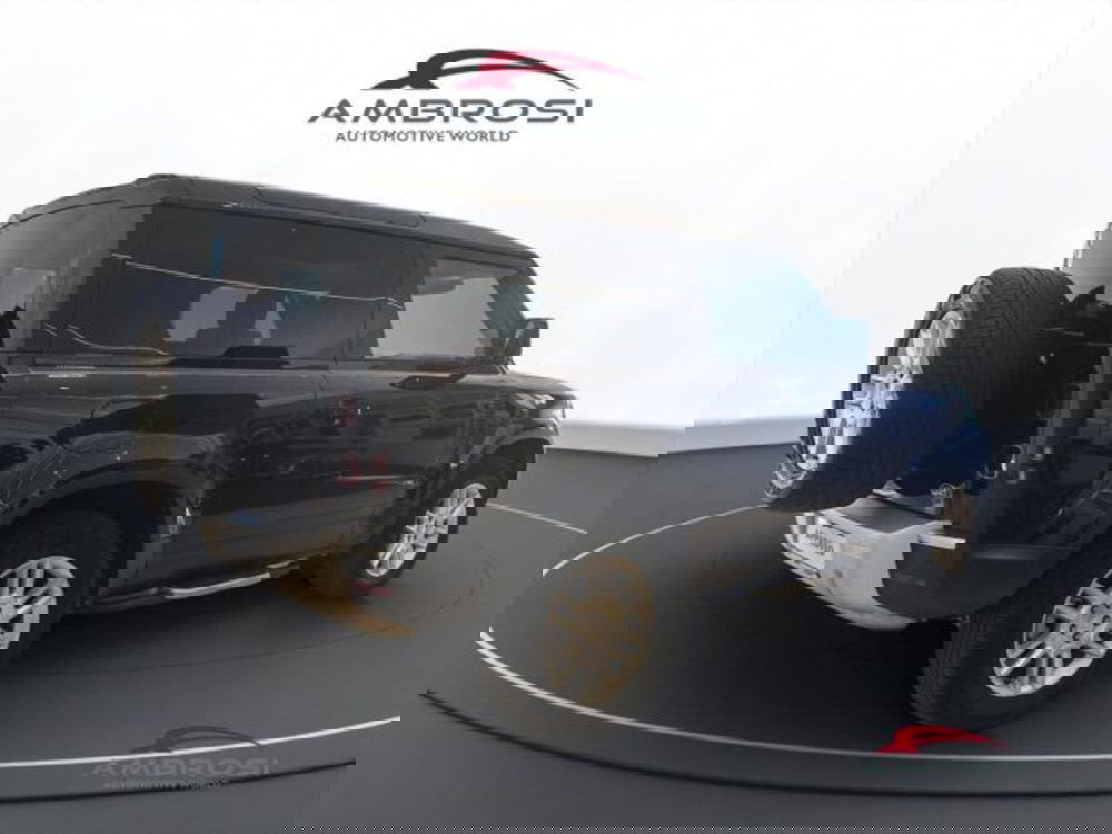 Land Rover Defender usata a Perugia (3)