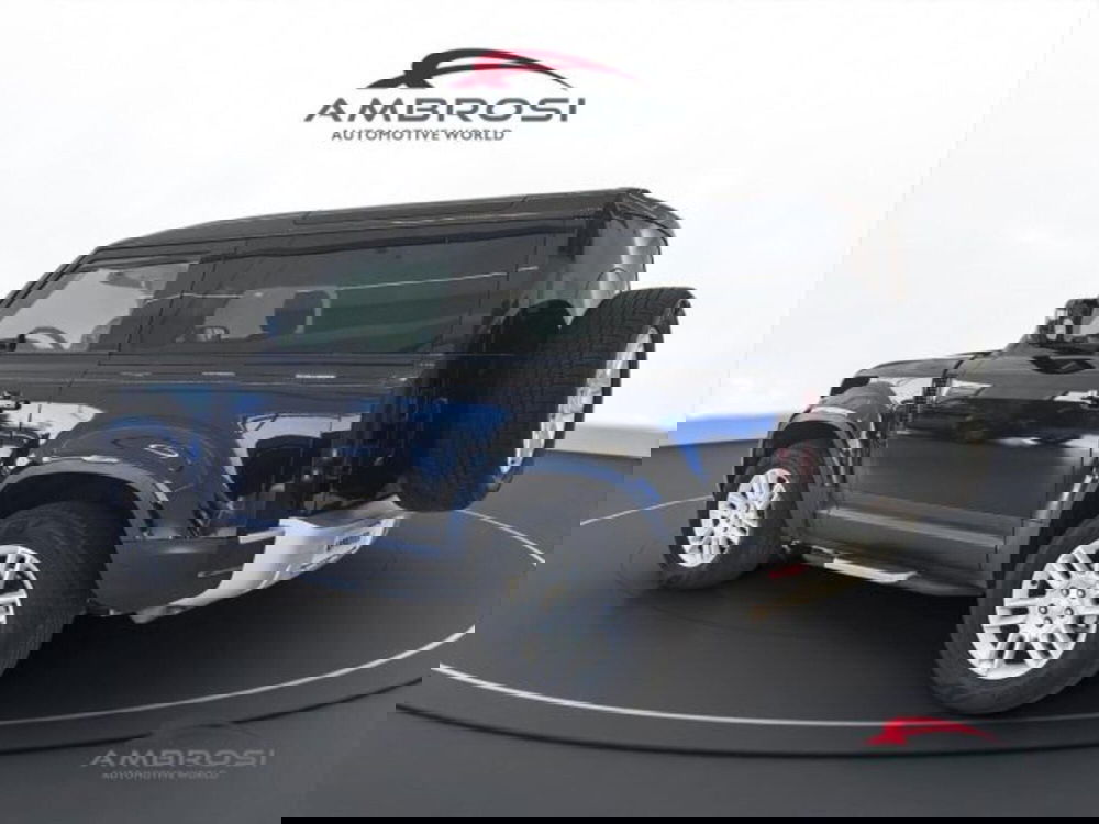 Land Rover Defender usata a Perugia (4)