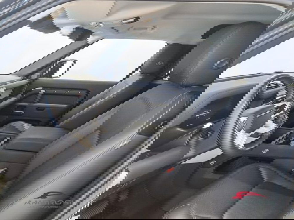 Land Rover Defender usata a Perugia (9)