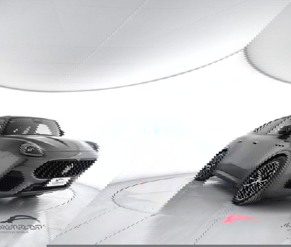 Maserati Grecale usata a Perugia (2)