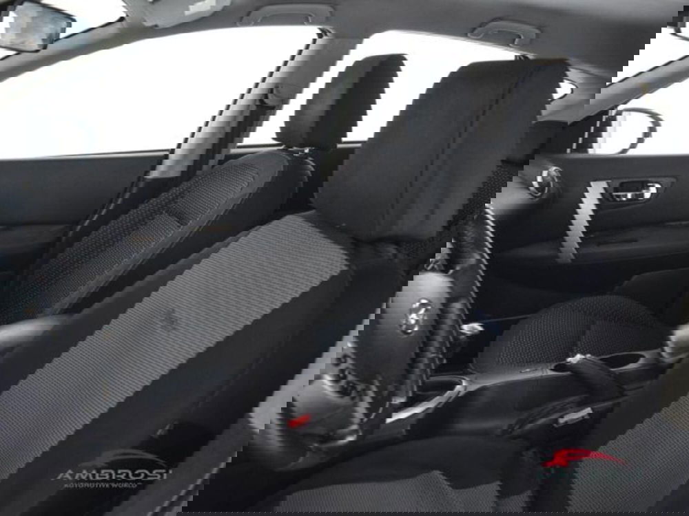 Nissan Qashqai usata a Perugia (9)