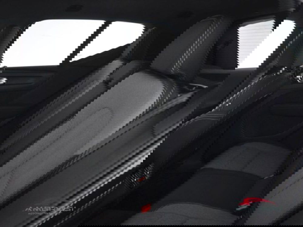 Volvo XC40 usata a Perugia (10)