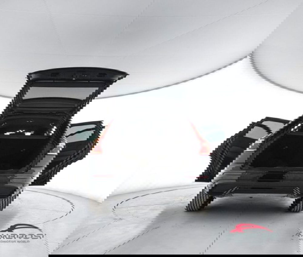 Volvo XC60 usata a Perugia (7)