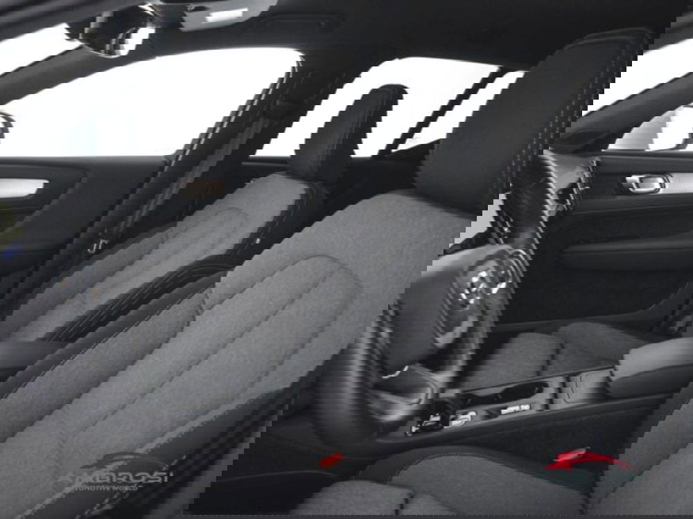 Volvo XC40 usata a Perugia (9)
