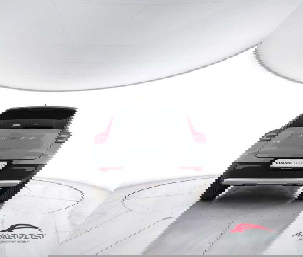 Volvo XC40 usata a Perugia (6)