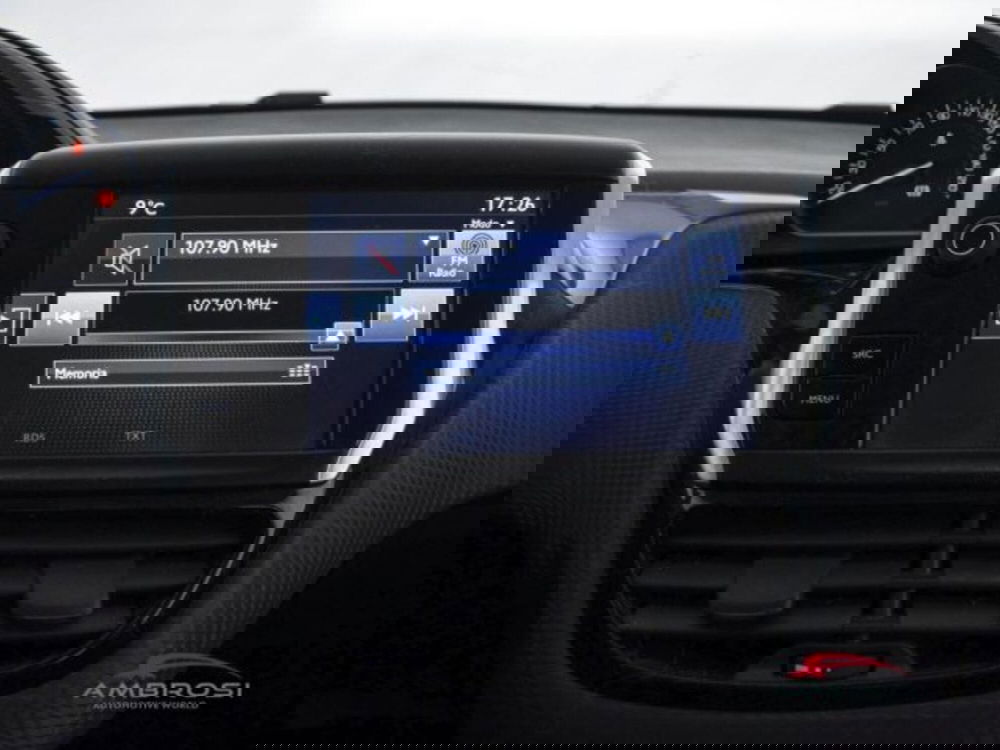 Peugeot 2008 usata a Perugia (13)