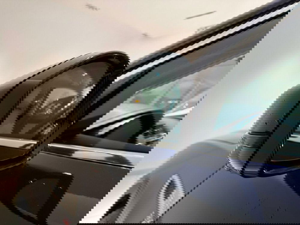 Jaguar E-Pace usata a Varese (14)