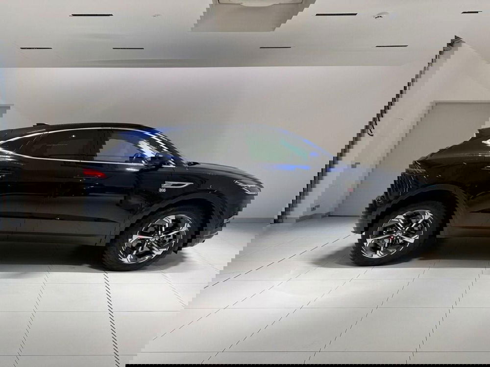 Jaguar E-Pace usata a Varese (5)