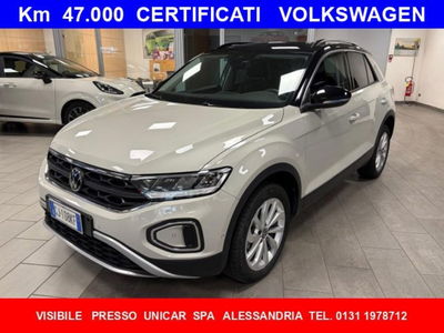 Volkswagen T-Roc 1.0 TSI Life del 2022 usata a Alba