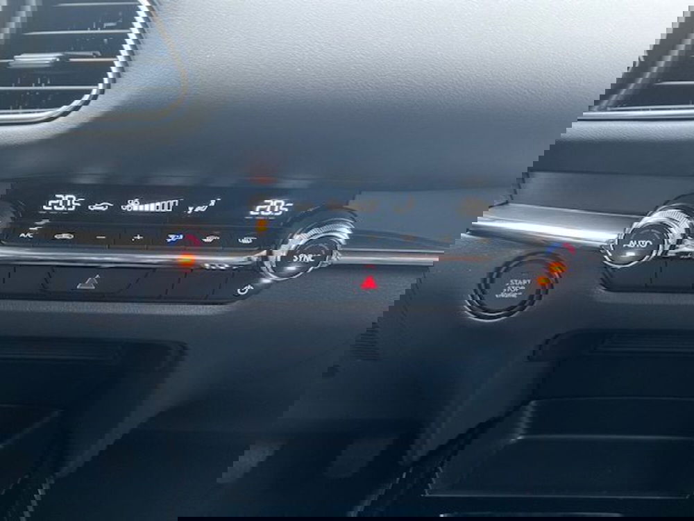 Mazda CX-30 usata a Cuneo (11)