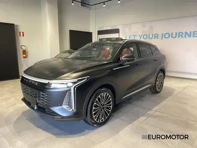 Omoda Omoda 9 SHS-P 1.5 tgdi phev Premium i-awd nuova a Modugno