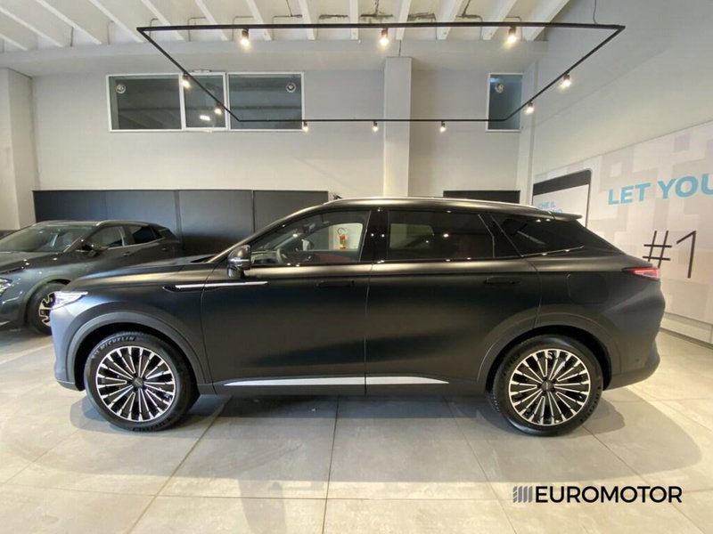 Omoda Omoda 9 SHS-P nuova a Bari (10)