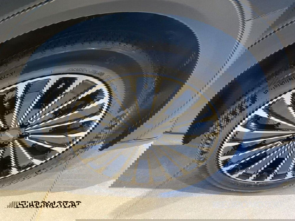 Omoda Omoda 9 SHS-P nuova a Bari (5)