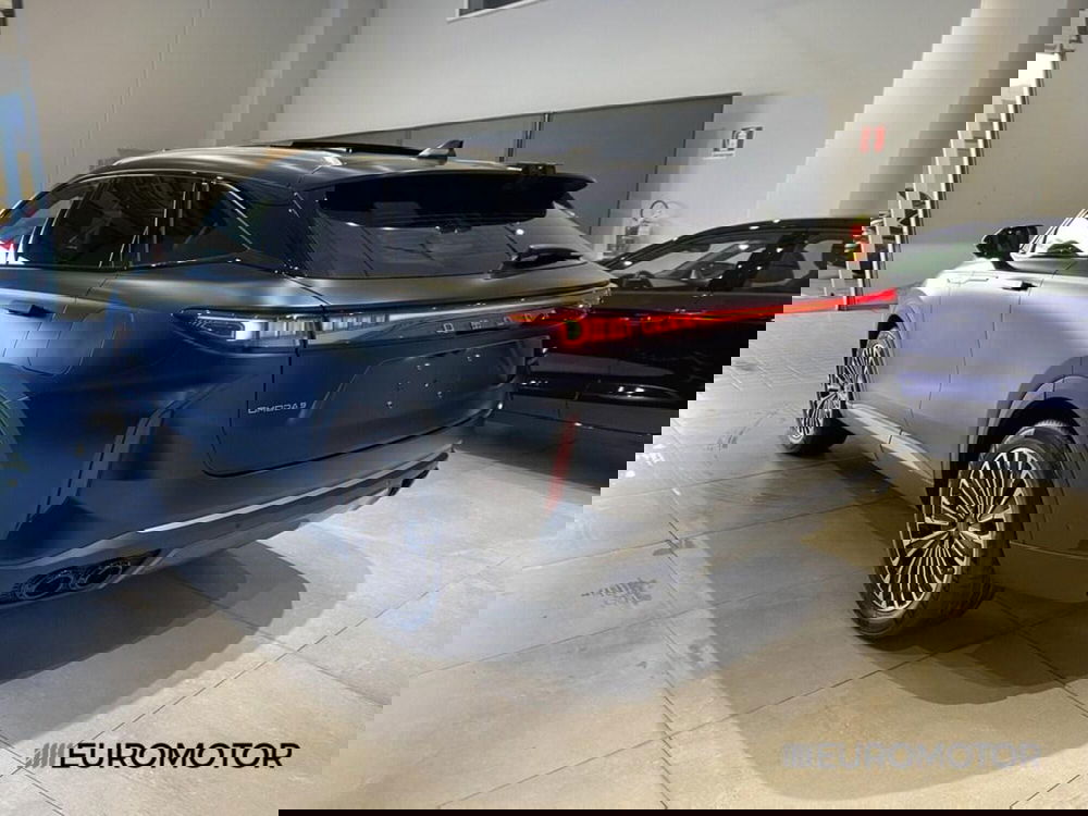 Omoda Omoda 9 SHS-P nuova a Bari (9)