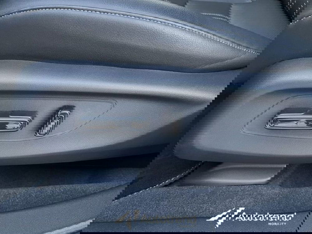 Honda ZR-V usata a Lecce (18)