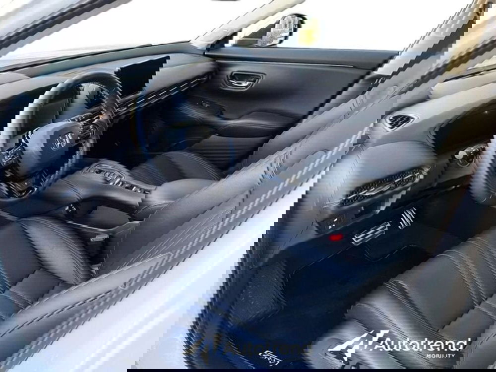 Honda ZR-V usata a Lecce (4)