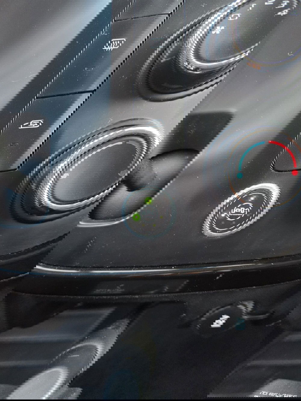 Mahindra KUV100 usata a Torino (18)