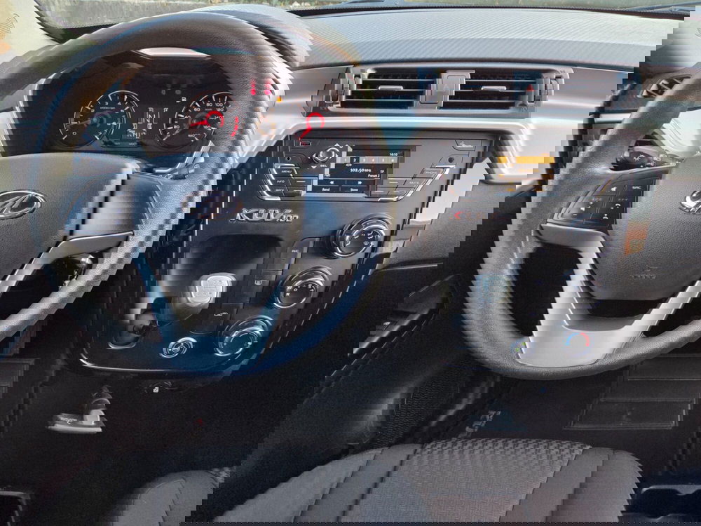 Mahindra KUV100 usata a Torino (8)