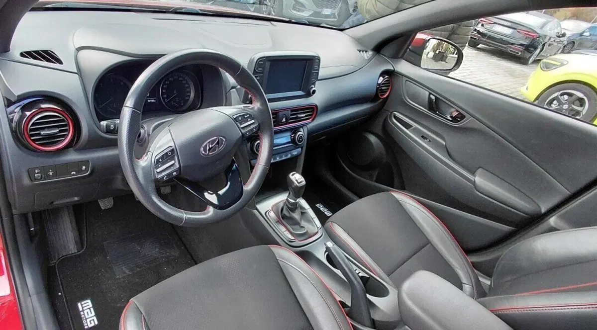 Hyundai Kona usata a Cosenza (10)