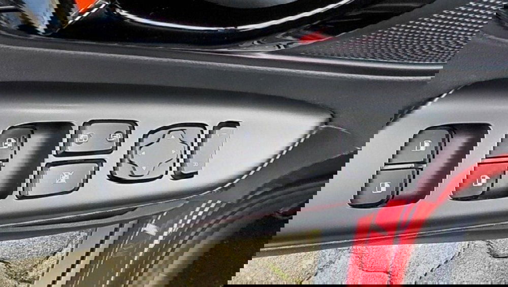 Hyundai Kona usata a Cosenza (12)