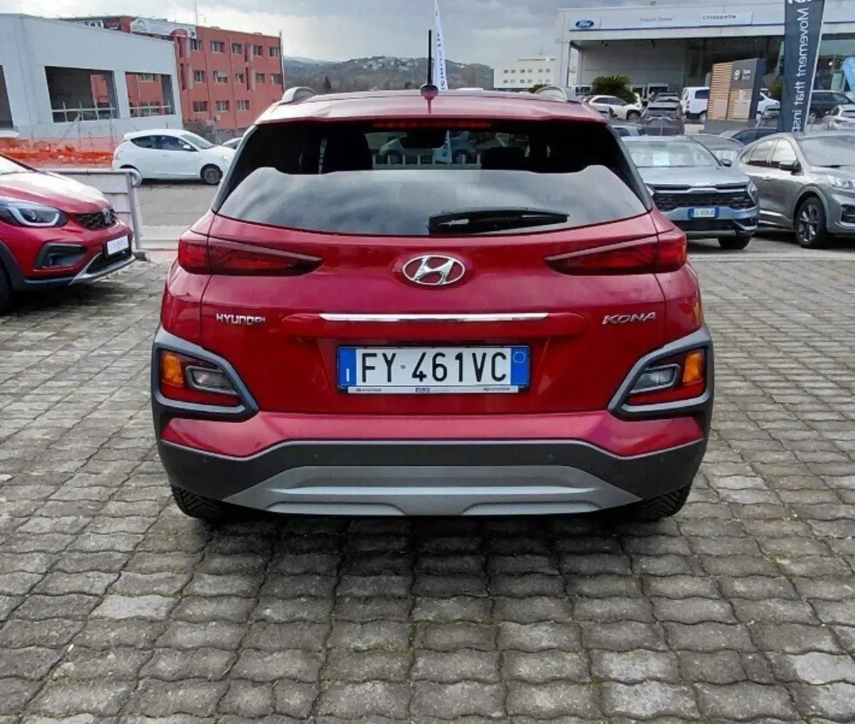 Hyundai Kona usata a Cosenza (6)