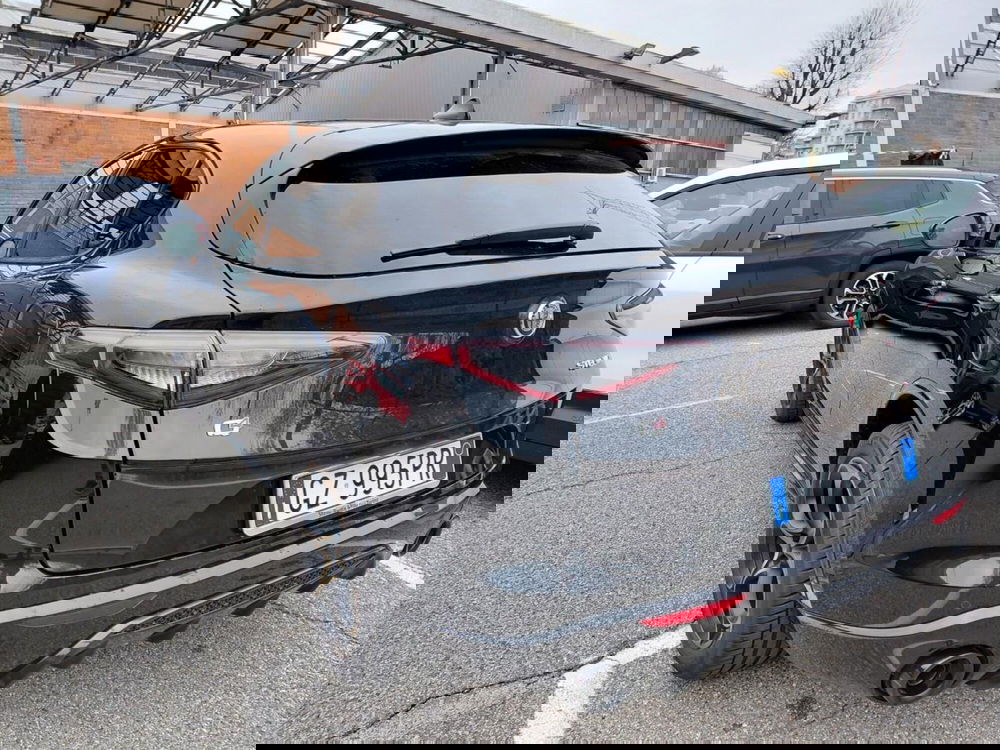 Alfa Romeo Stelvio usata a Alessandria (2)