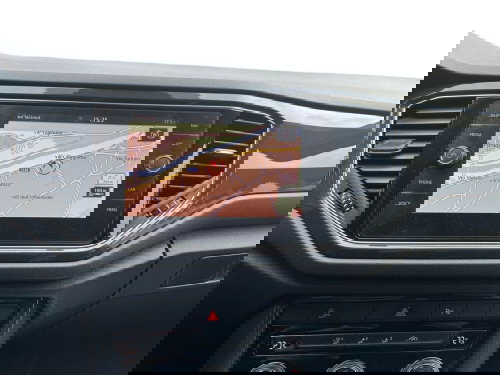 Volkswagen T-Roc usata a Sondrio (13)