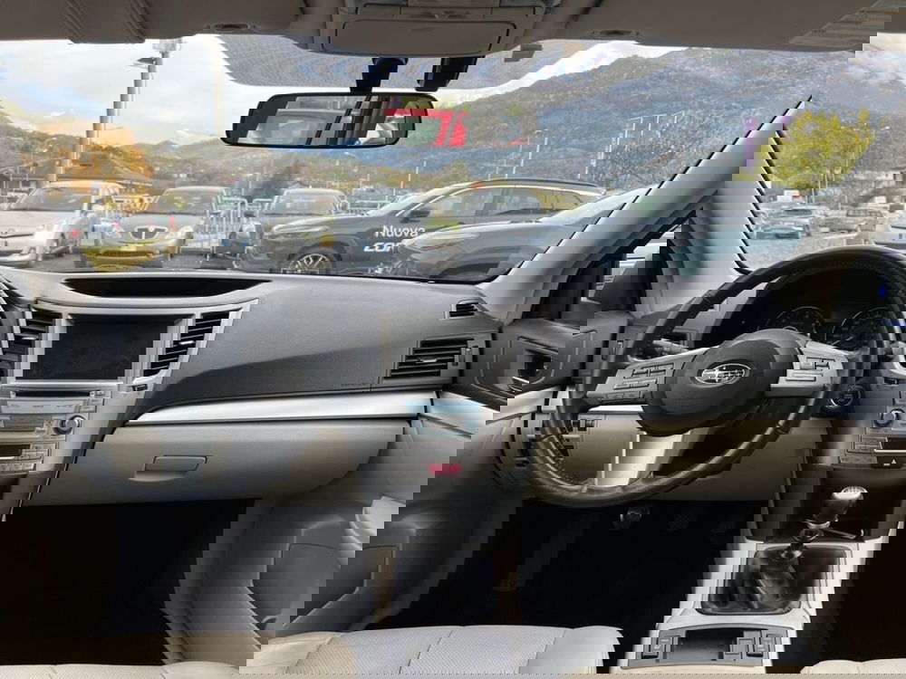 Subaru Outback usata a Sondrio (8)