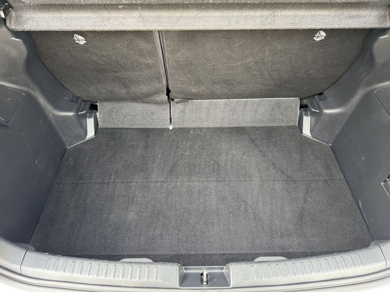 Toyota Yaris usata a Como (11)