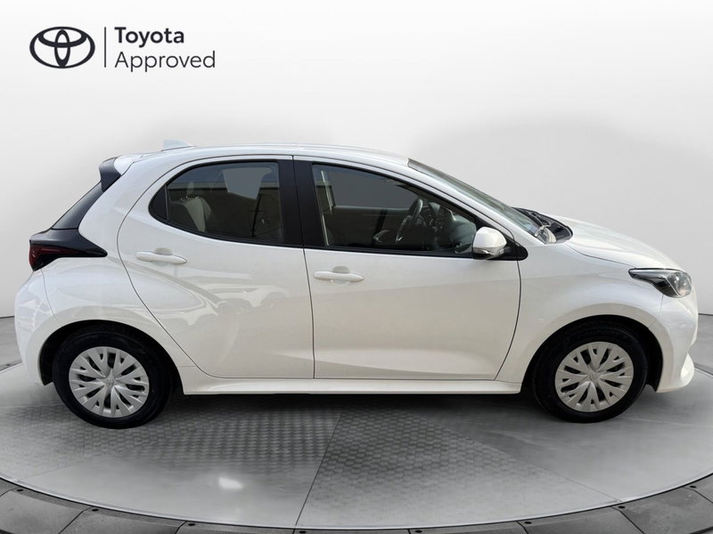 Toyota Yaris usata a Como (12)