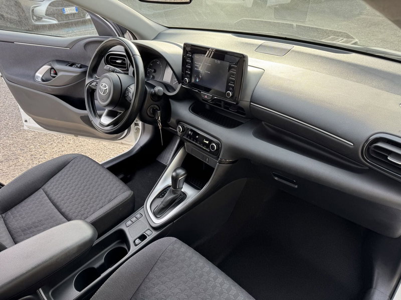 Toyota Yaris usata a Como (5)