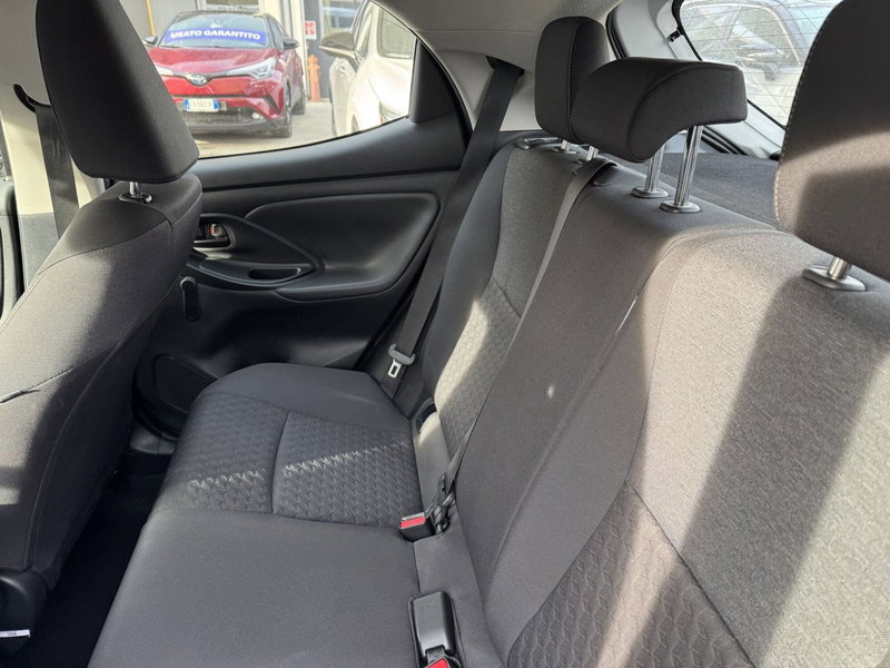 Toyota Yaris usata a Como (6)