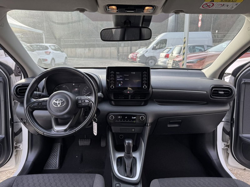 Toyota Yaris usata a Como (7)