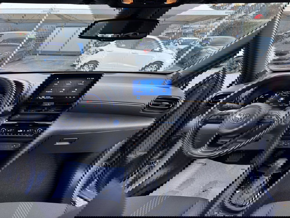 Toyota Yaris Cross usata a Como (7)