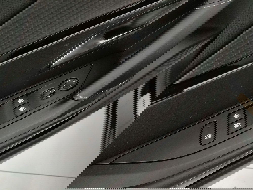 Peugeot 2008 usata a Caserta (20)