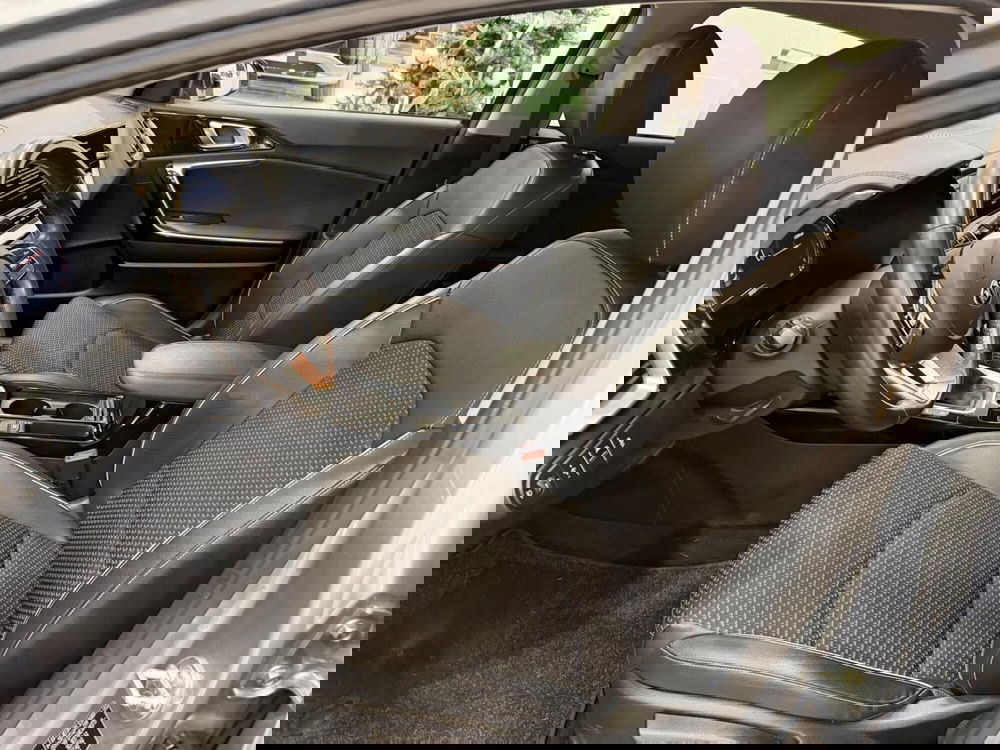 Kia XCeed usata a Napoli (8)