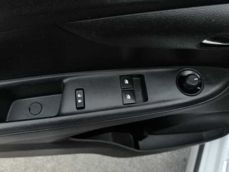 Opel Karl usata a Perugia (13)