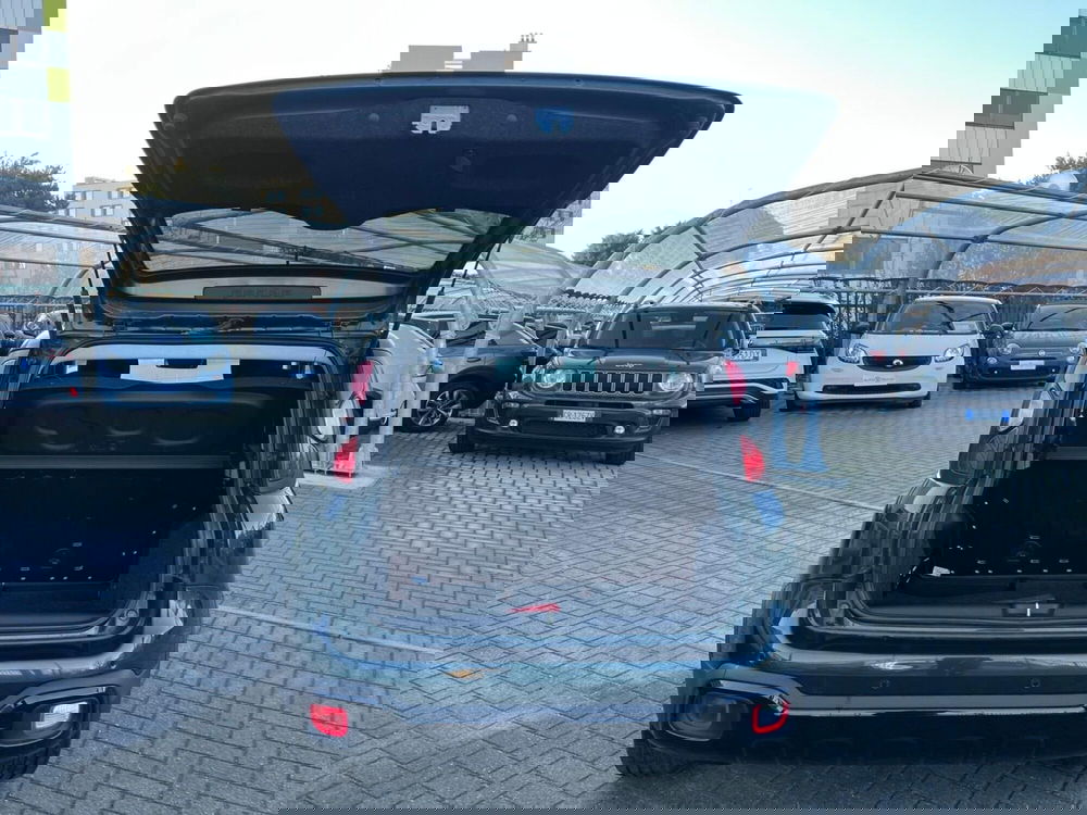 Fiat Panda Cross usata a Milano (11)