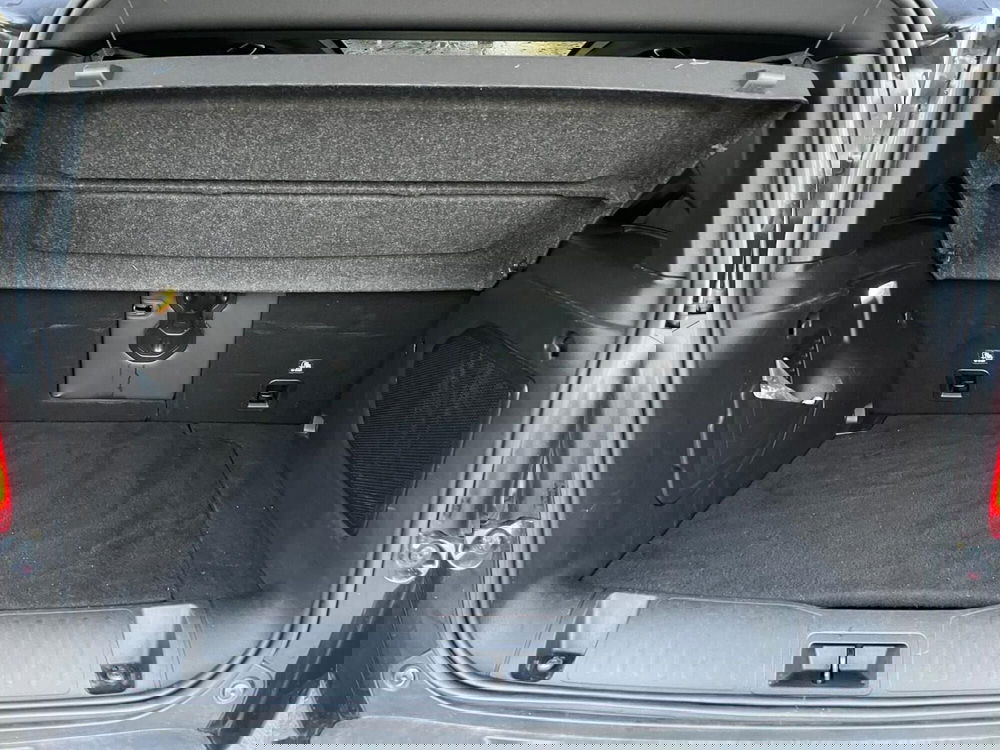 Jeep Renegade usata a Milano (11)