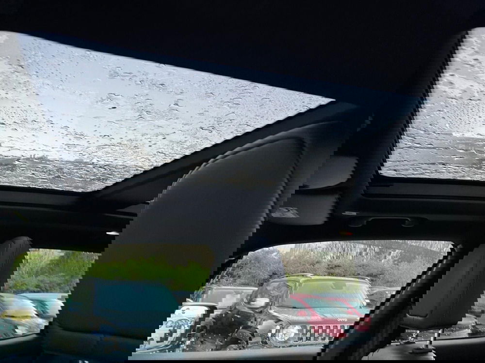 Jeep Renegade usata a Milano (17)