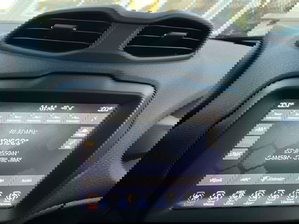 Jeep Renegade usata a Milano (18)