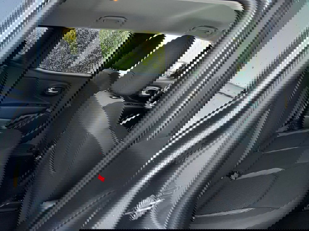 Jeep Renegade usata a Milano (16)