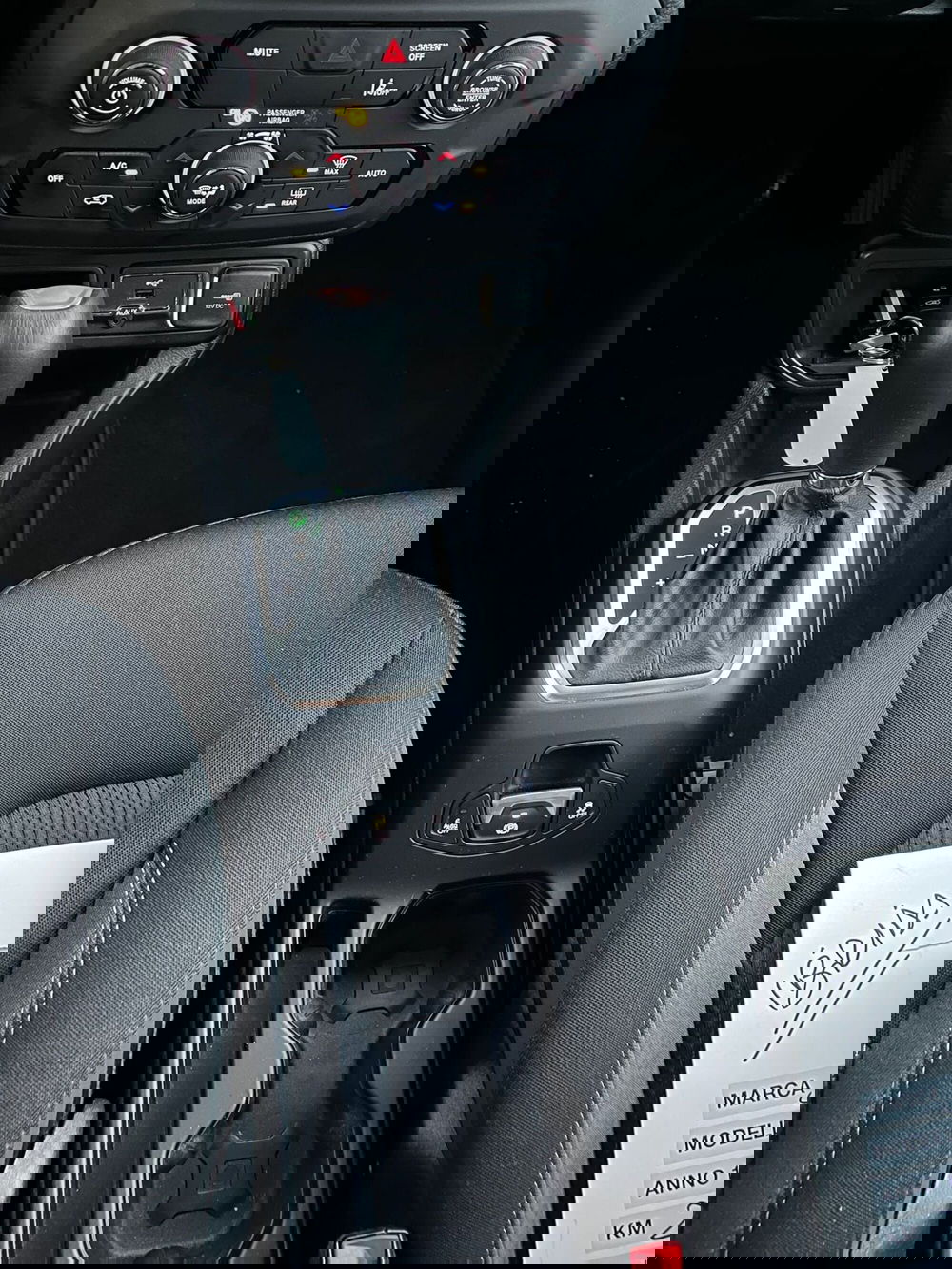 Jeep Renegade usata a Milano (18)