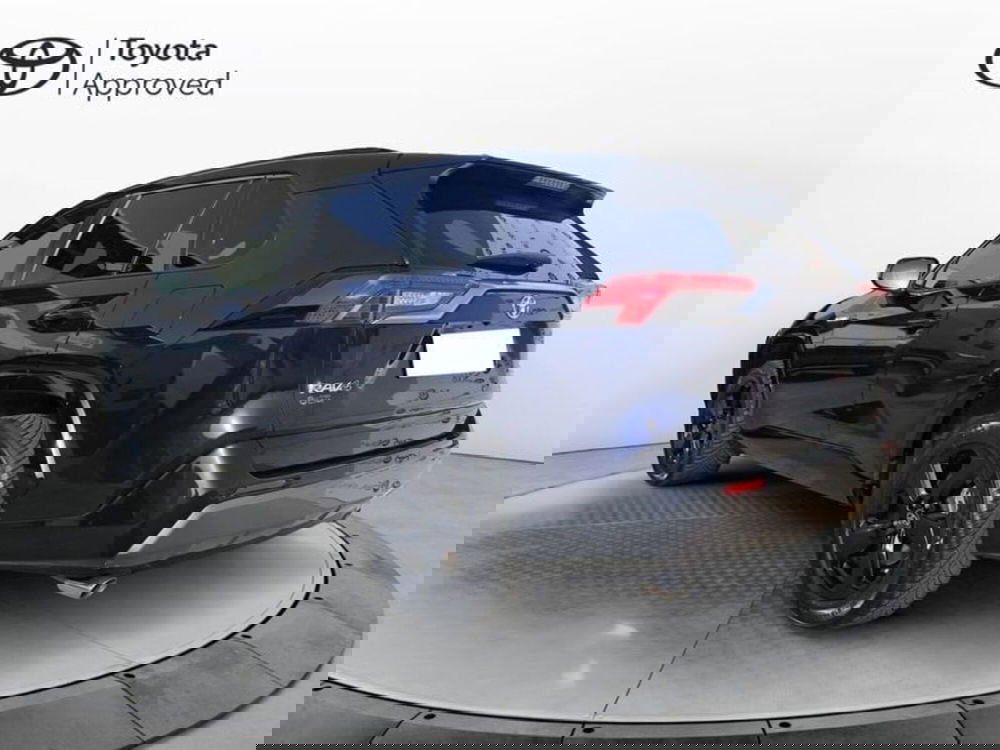 Toyota Rav4 usata a Cagliari (8)